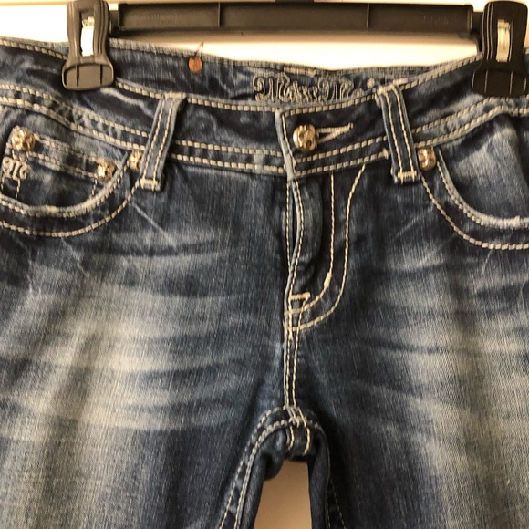 Boot cut Miss Me jeans - Picture 3 of 5